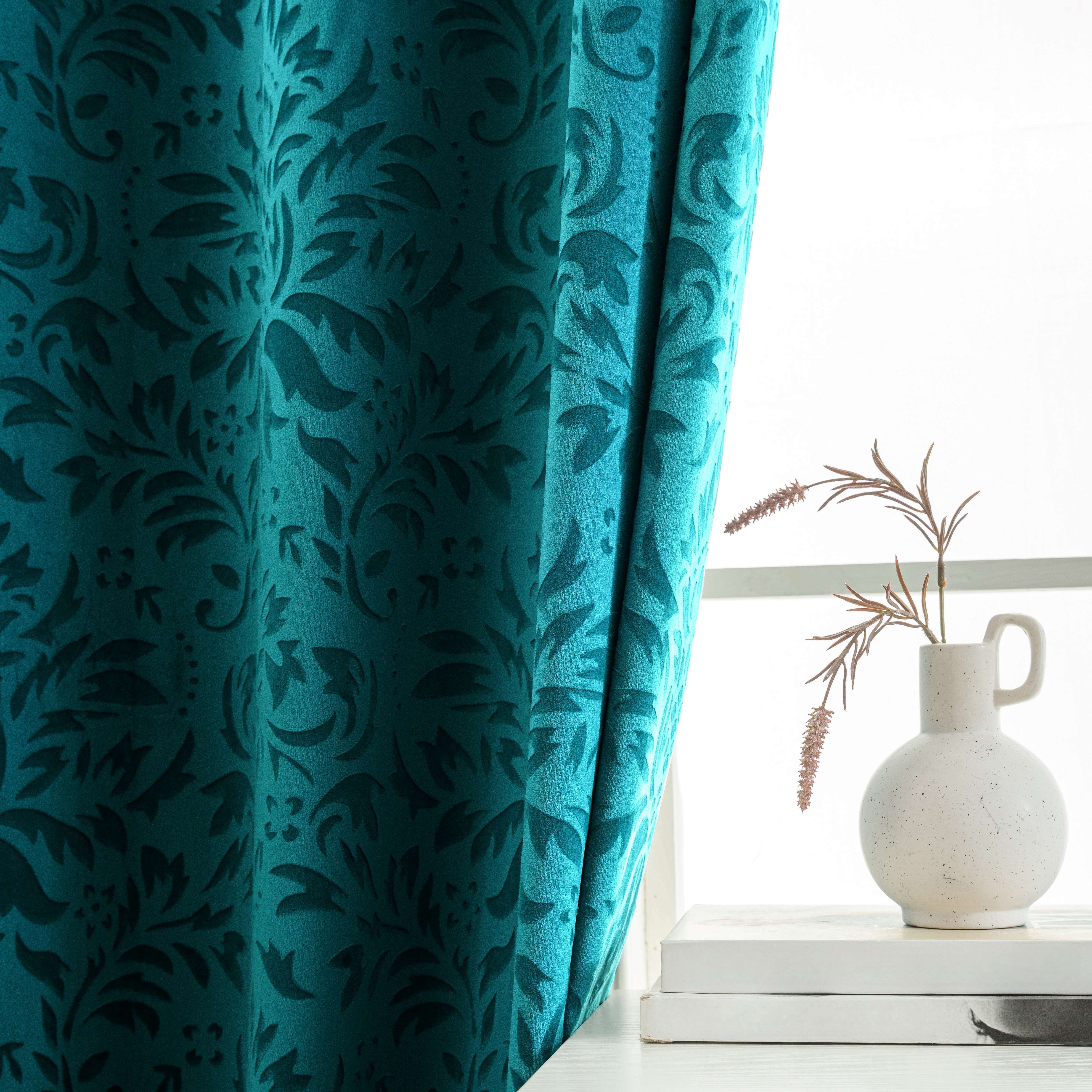 Rideaux velours à motifs floraux européens vert émeraude (2 panneaux)