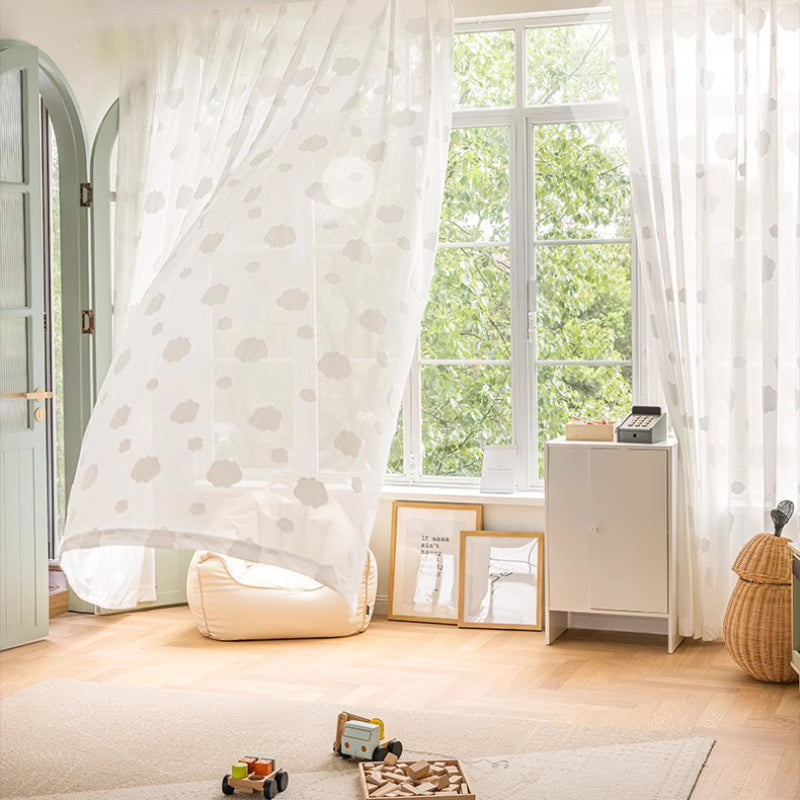 Rideau voilage blanc brodé nuages pour chambre et salon