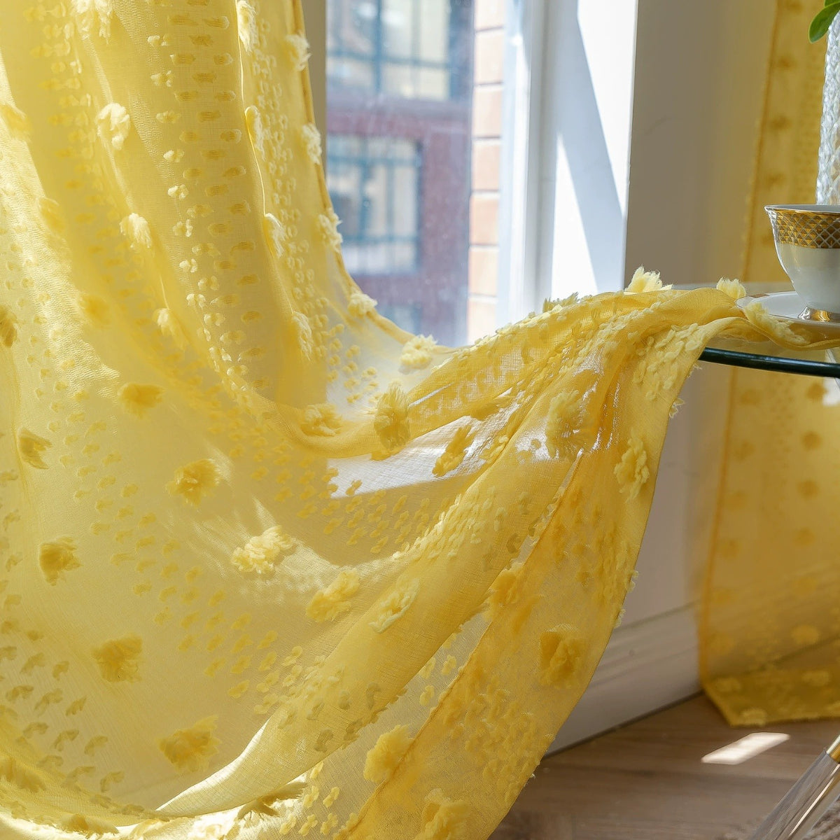 Rideau tamisant jaune à pompons en polyester pour salon et chambre