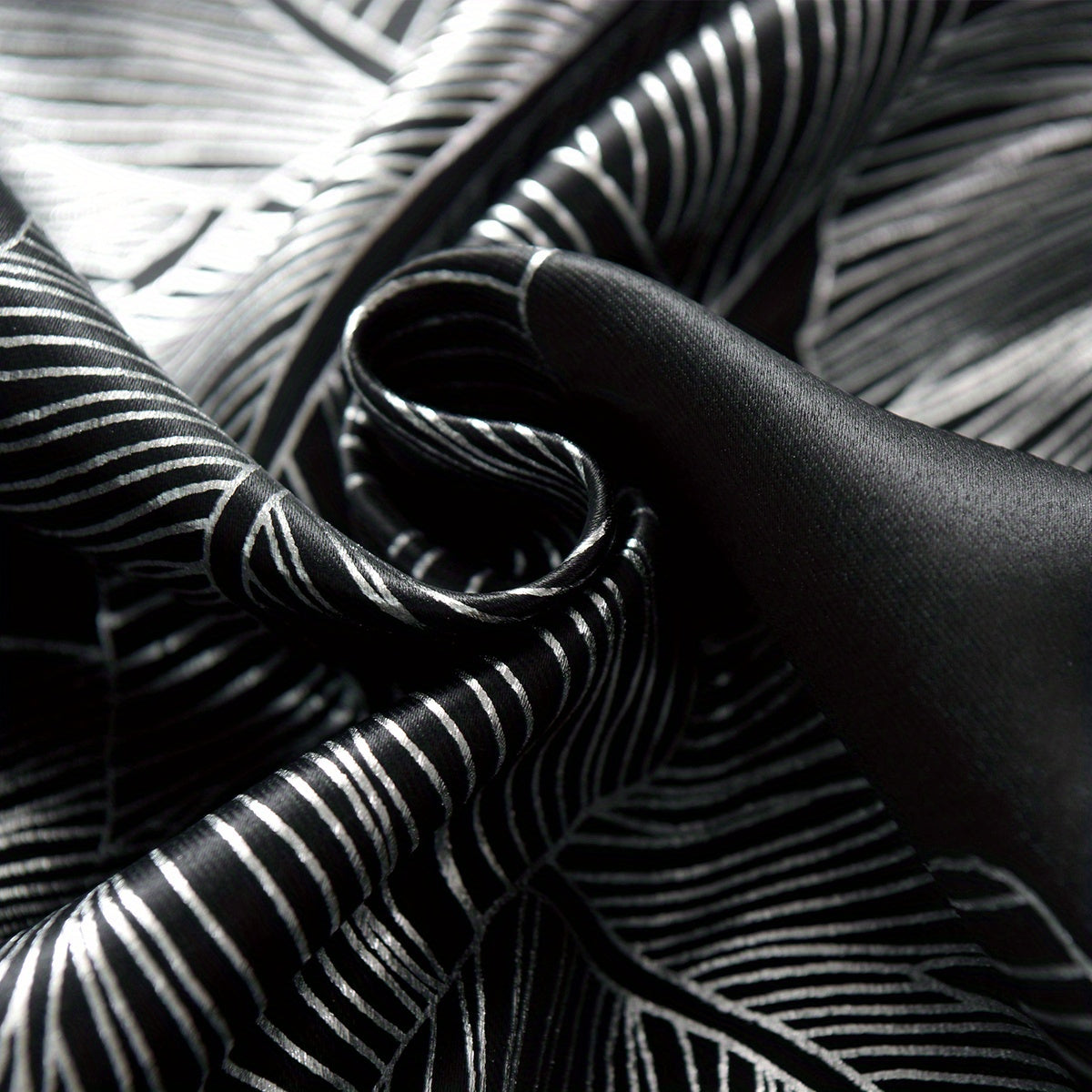 Rideau occultant noir ou gris à motifs feuilles pour salon et chambre