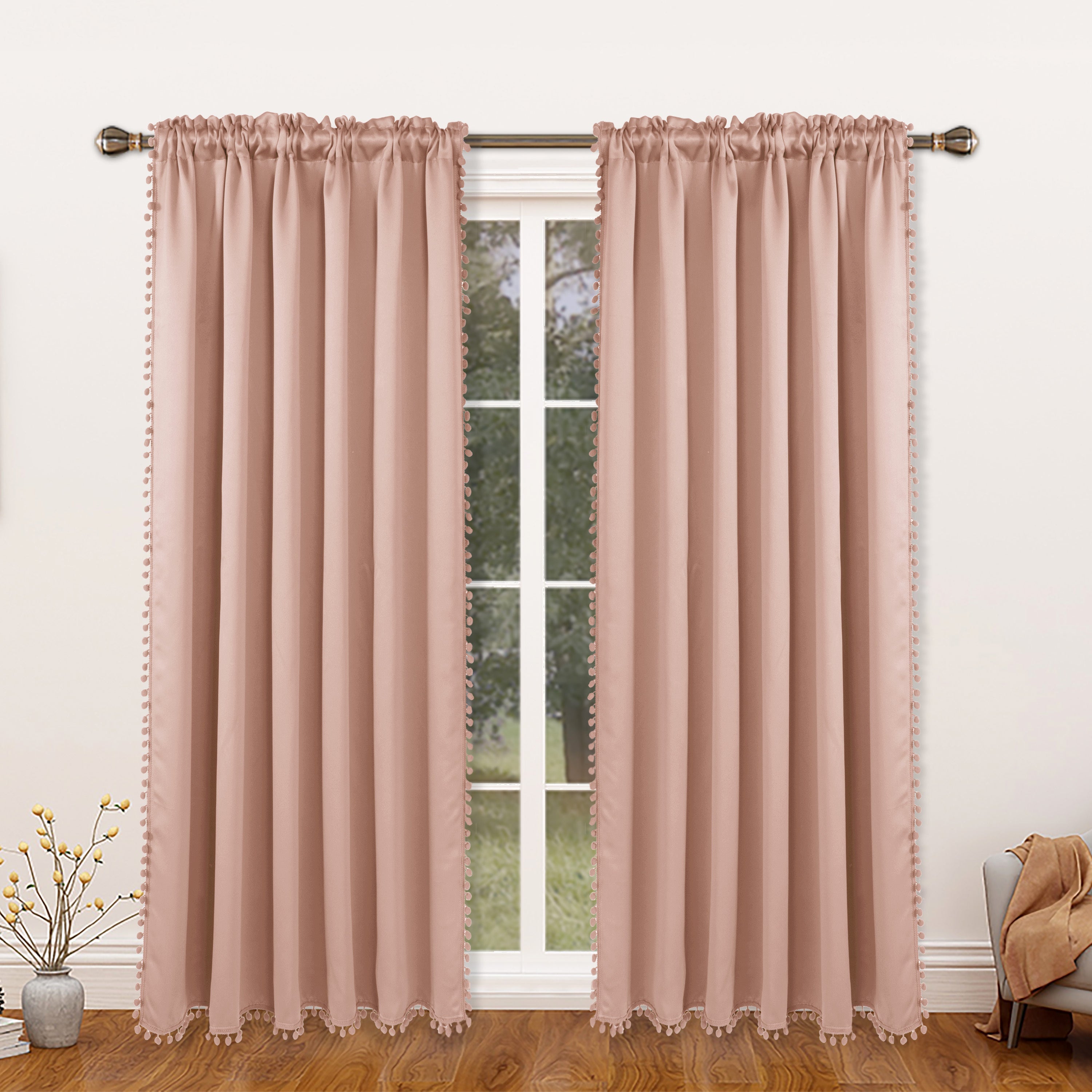 Rideau occultant thermique avec galon pompons pour salon et chambre