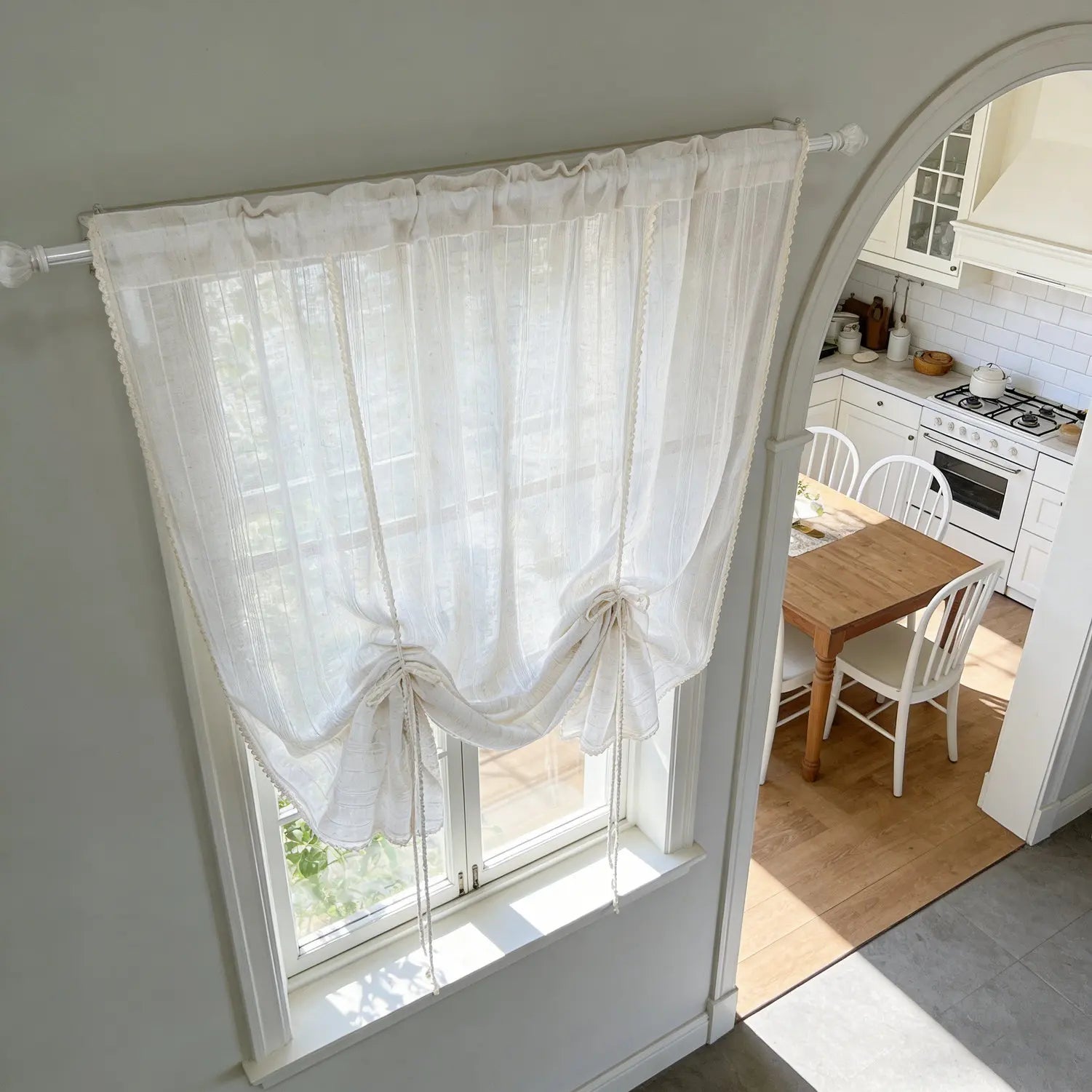 Rideau brise bise relevable beige rayé tamisant pour cuisine fenêtre (1 pièce)