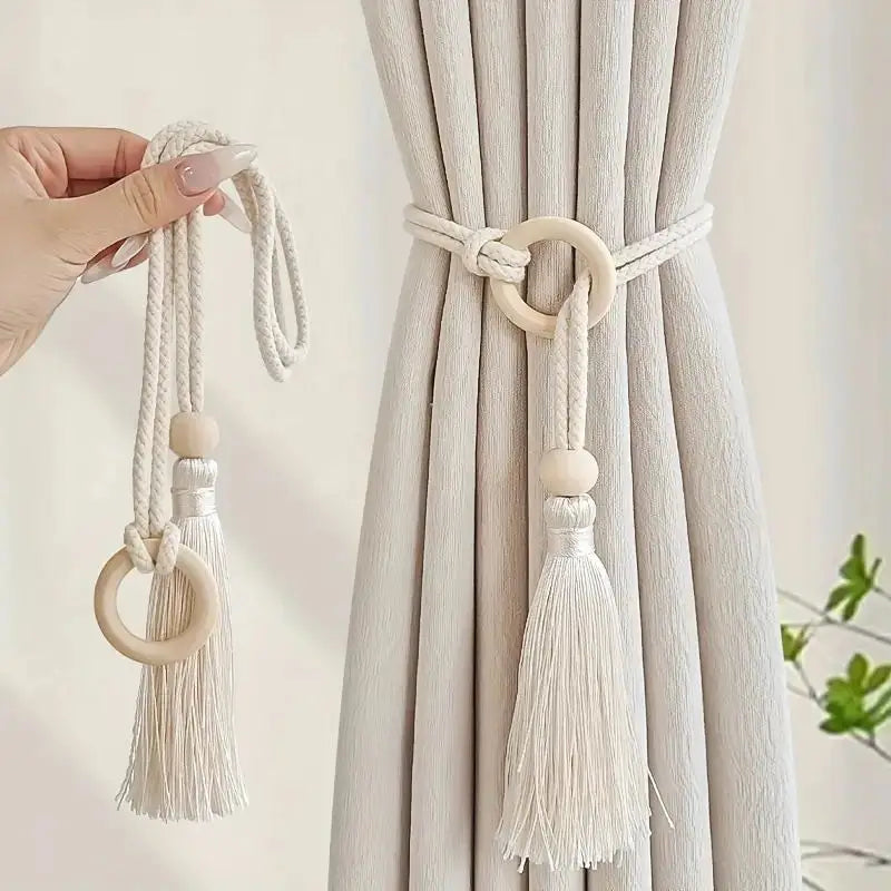 Embrasse de rideau bohème en coton et bois avec pompon (2 pièces)