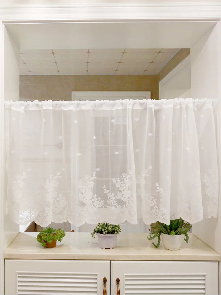 Rideau brise bise dentelle blanche brodée tamisant pour cuisine fenêtre
