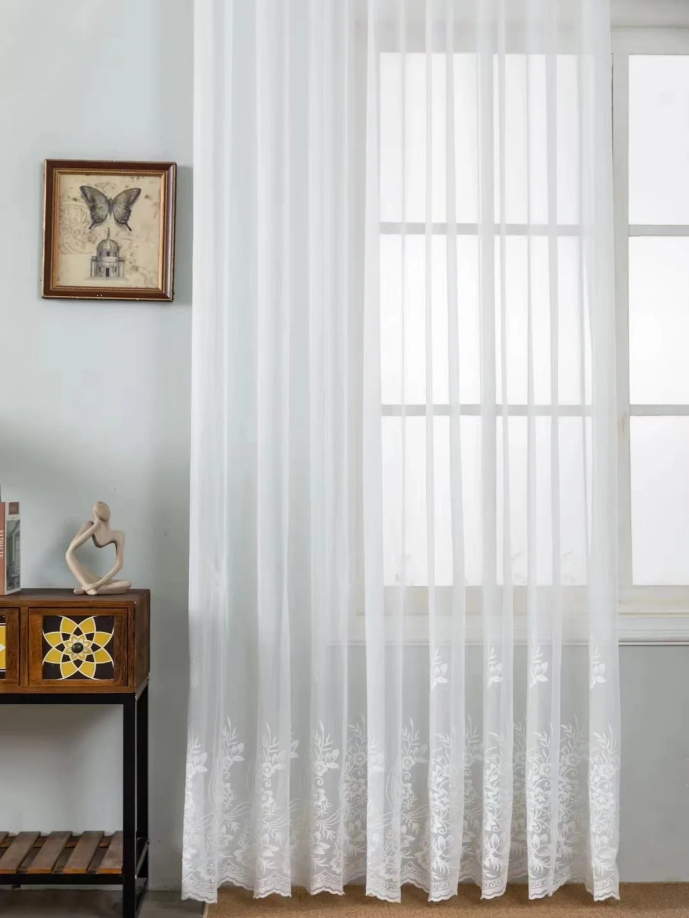 Rideau voilage blanc brodé motifs floraux tamisant léger pour salon et chambre