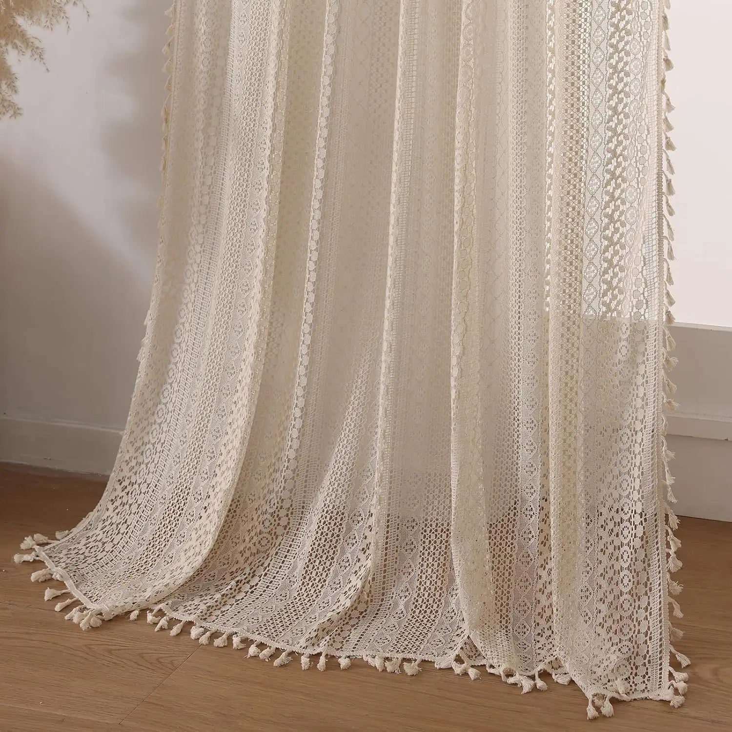Rideau voilage bohème à pompons beige tamisant style japonais pour porte-fenêtre