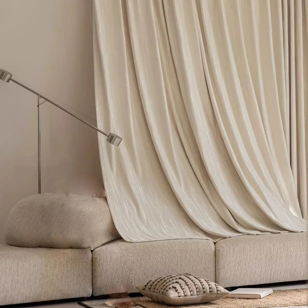 Rideau tamisant beige jacquard à motifs géométriques pour salon et chambre
