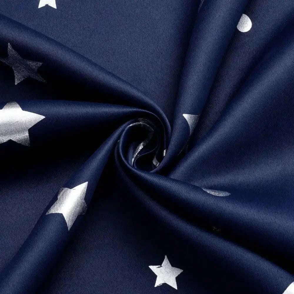 Rideau occultant étoiles et lune argentées en polyester pour chambre