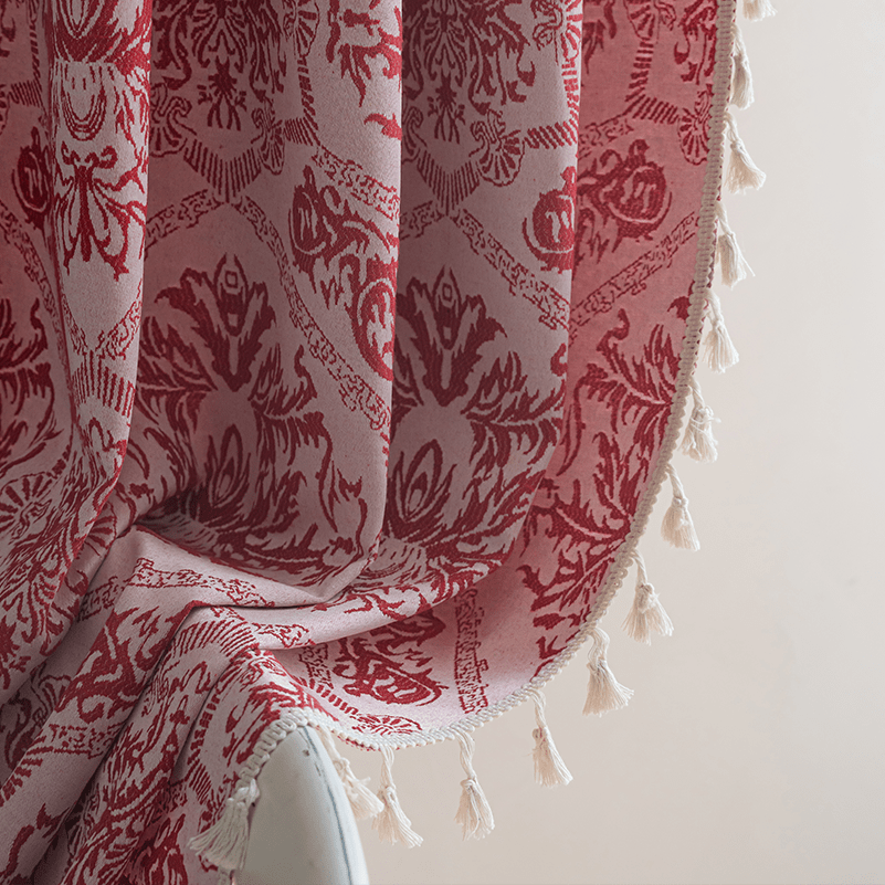 Rideau jacquard baroque rouge et rose tamisant à pampilles