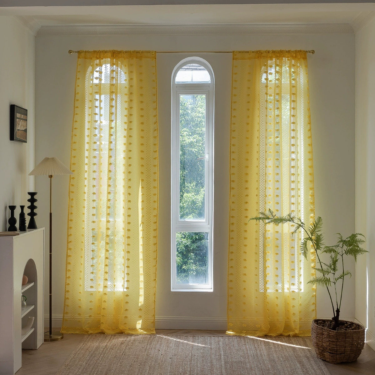 Rideau tamisant jaune à pompons en polyester pour salon et chambre