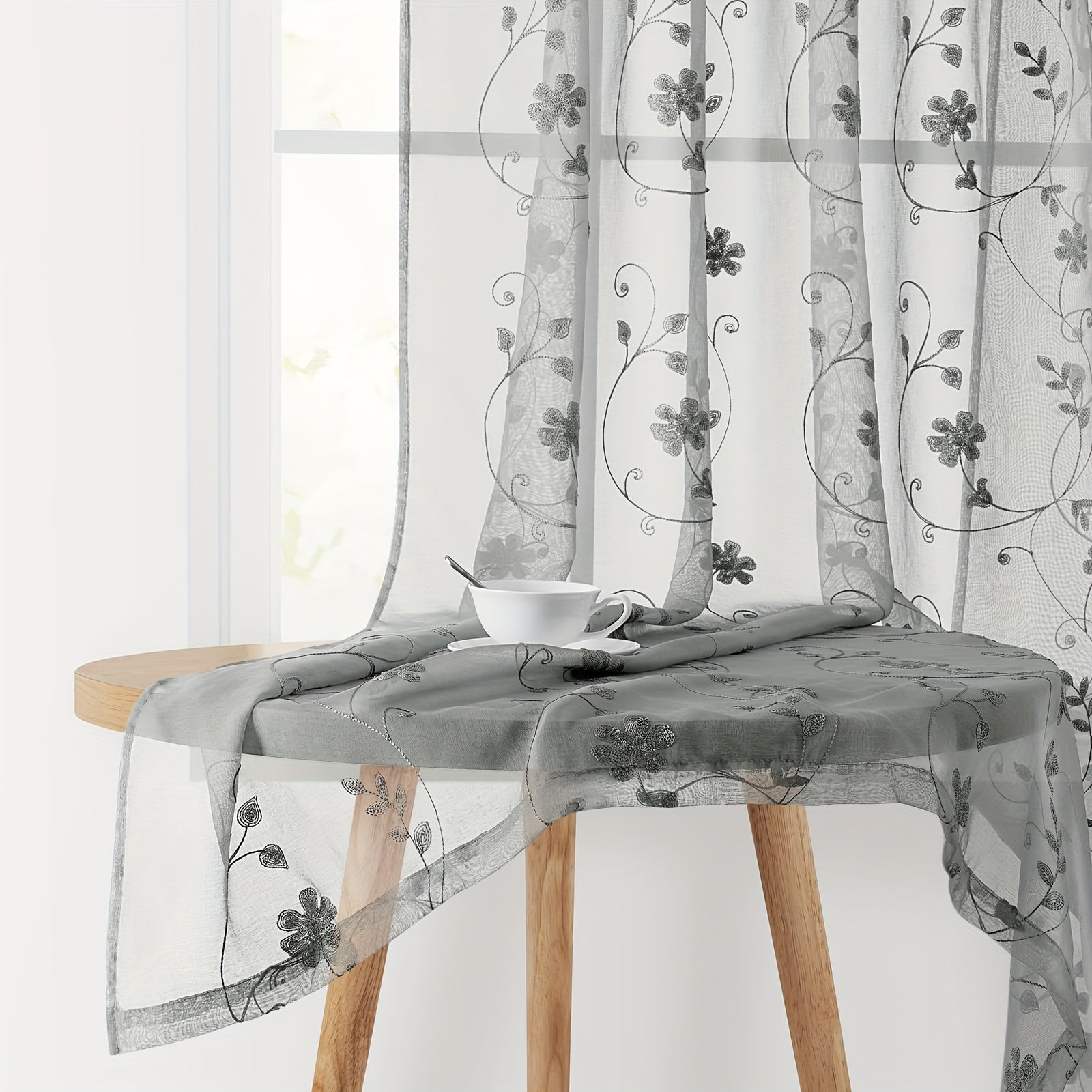 Rideaux voilage brodés fleurs semi-transparents pour salon et chambre (2 panneaux)