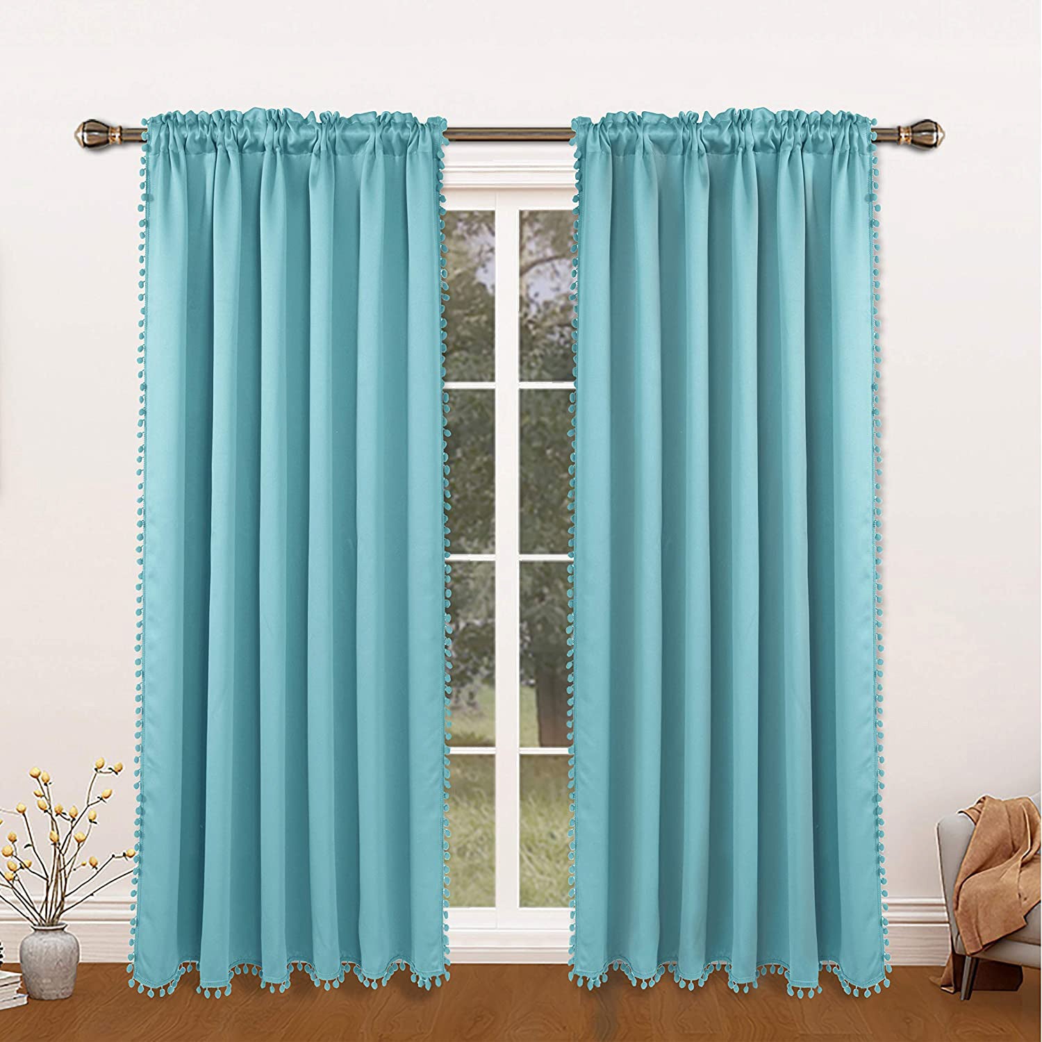 Rideau occultant thermique avec galon pompons pour salon et chambre