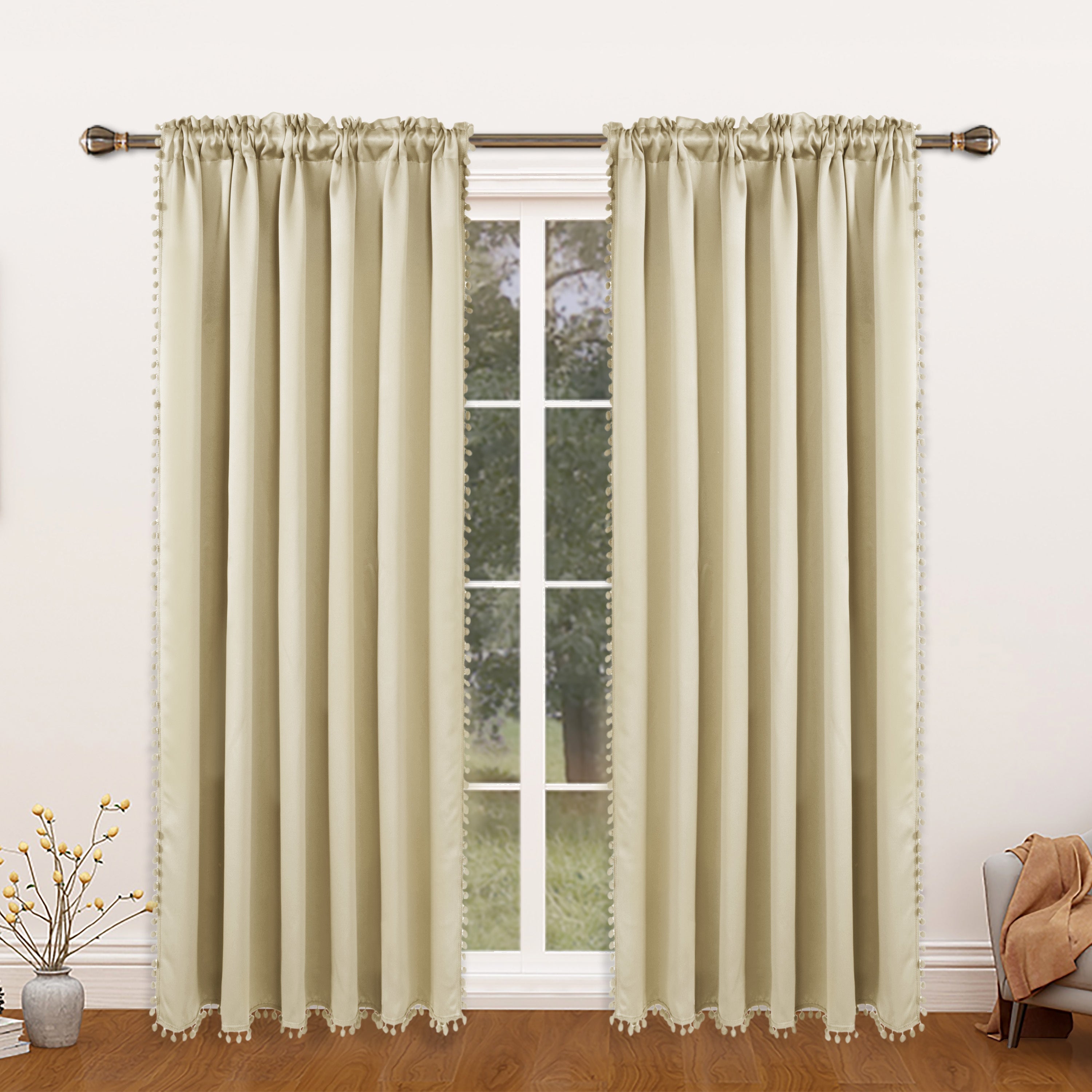 Rideau occultant thermique avec galon pompons pour salon et chambre