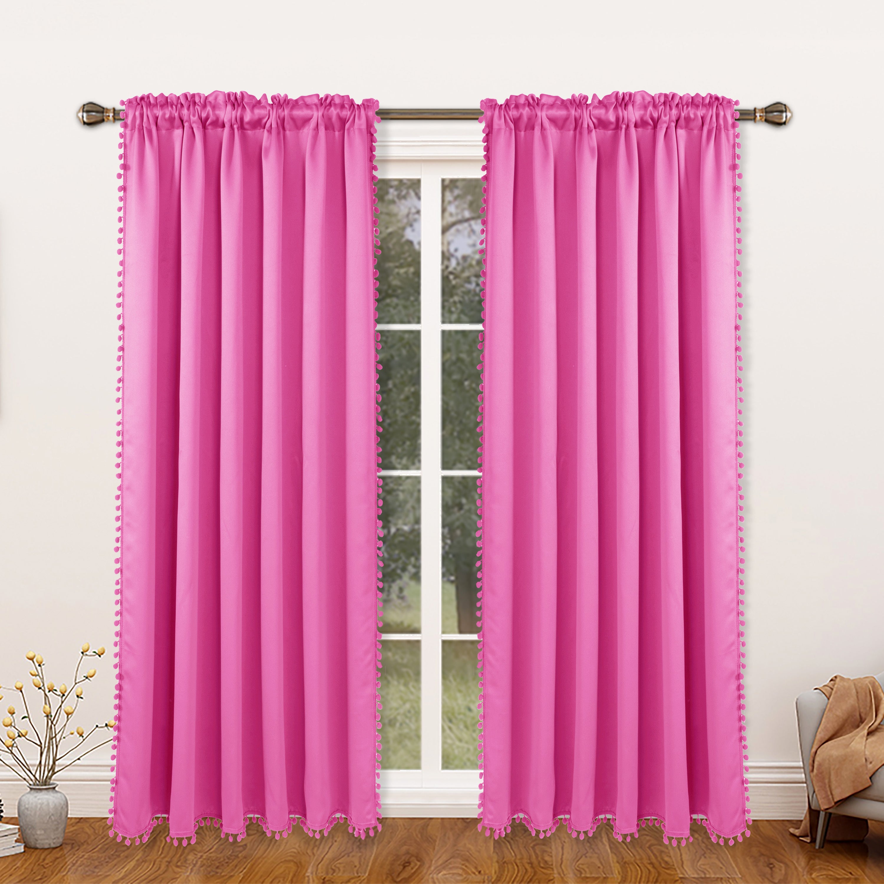 Rideau occultant thermique avec galon pompons pour salon et chambre