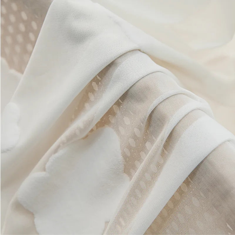 Rideau voilage blanc brodé nuages pour chambre et salon