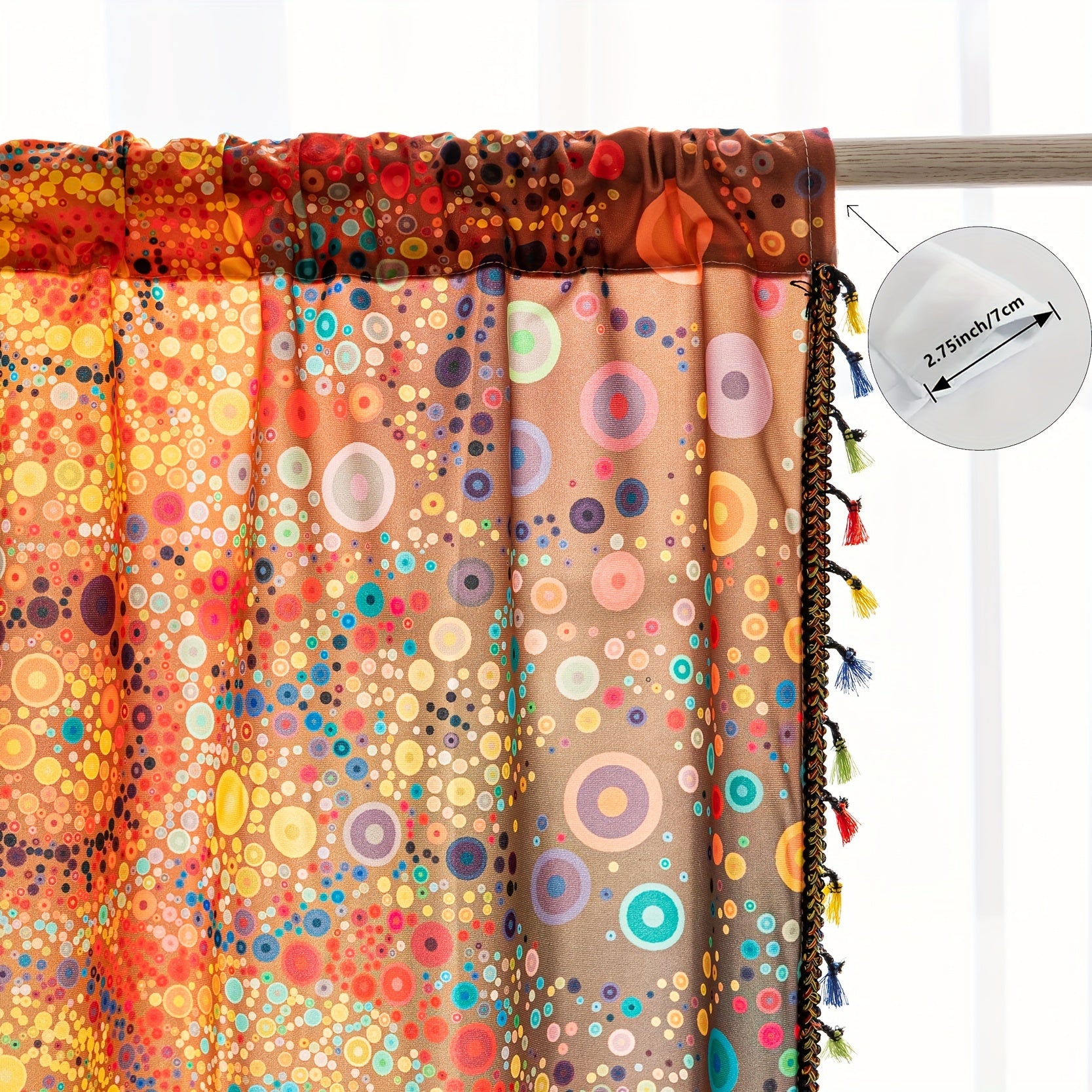 Rideaux bohèmes colorés à motifs mandala et pompons (2 panneaux)