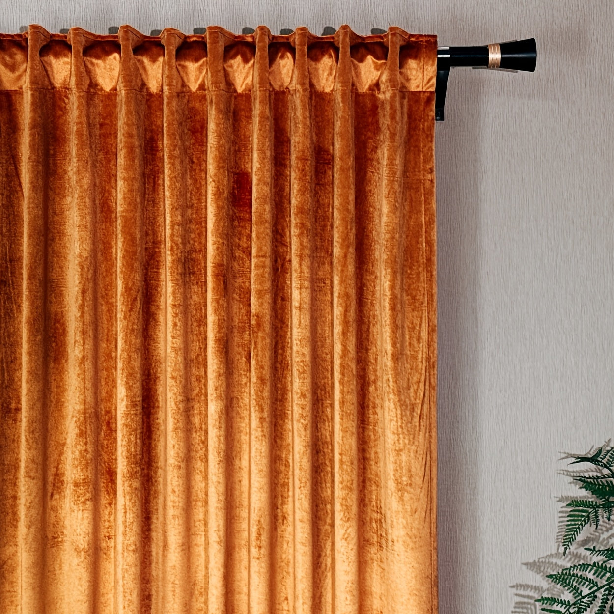 Rideaux velours longs unis brillants en polyester, hauteur 240 à 269 cm Image