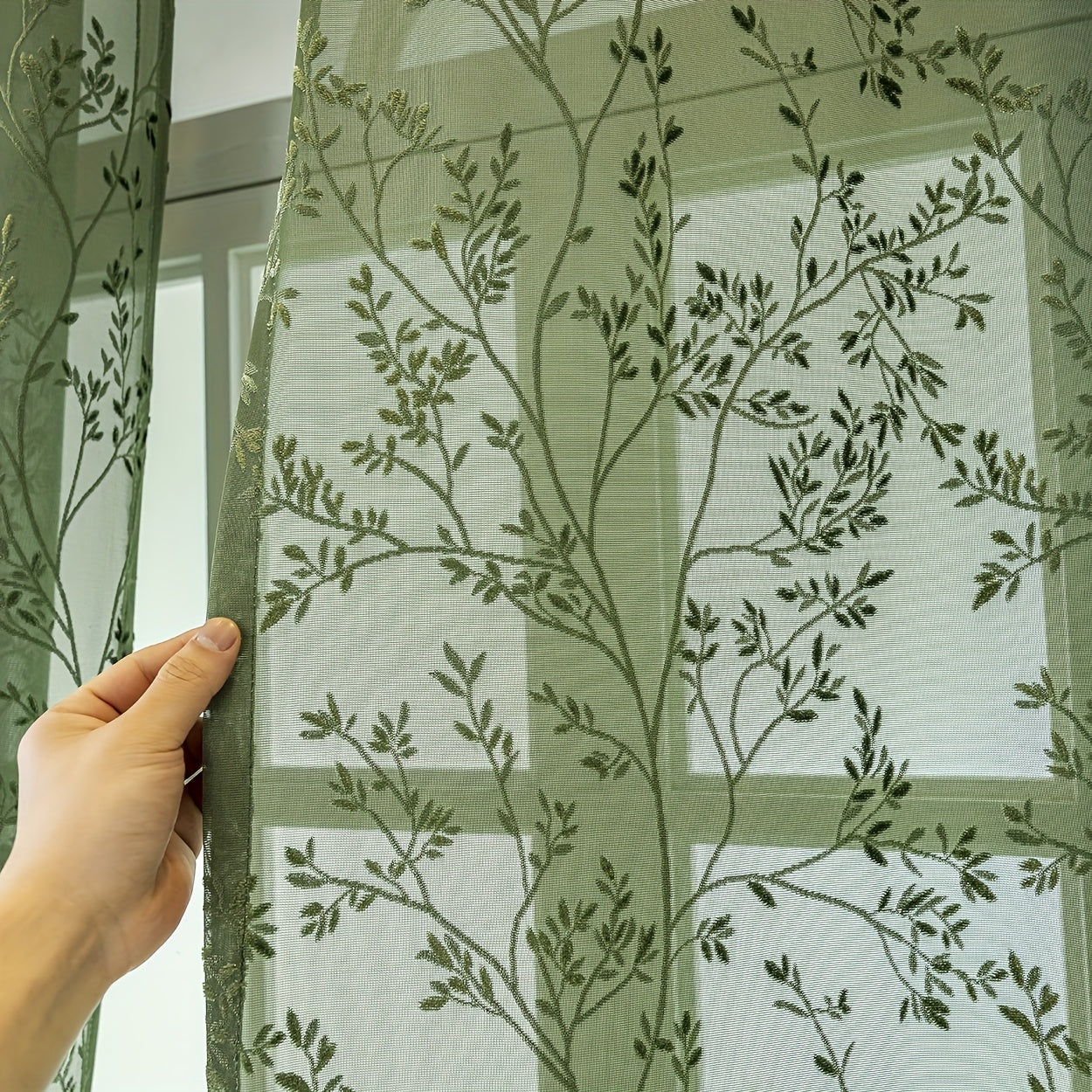 Rideaux jacquard bohème vert tamisant motif végétal (2 panneaux)