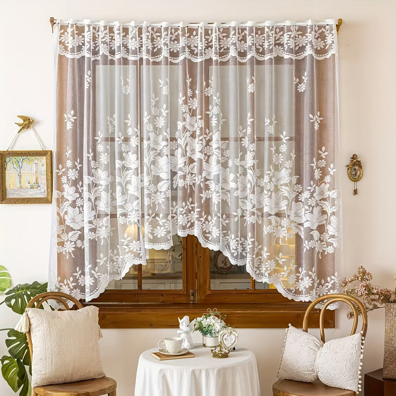 Rideau voilage dentelle blanche style romantique pour fenêtre et arche
