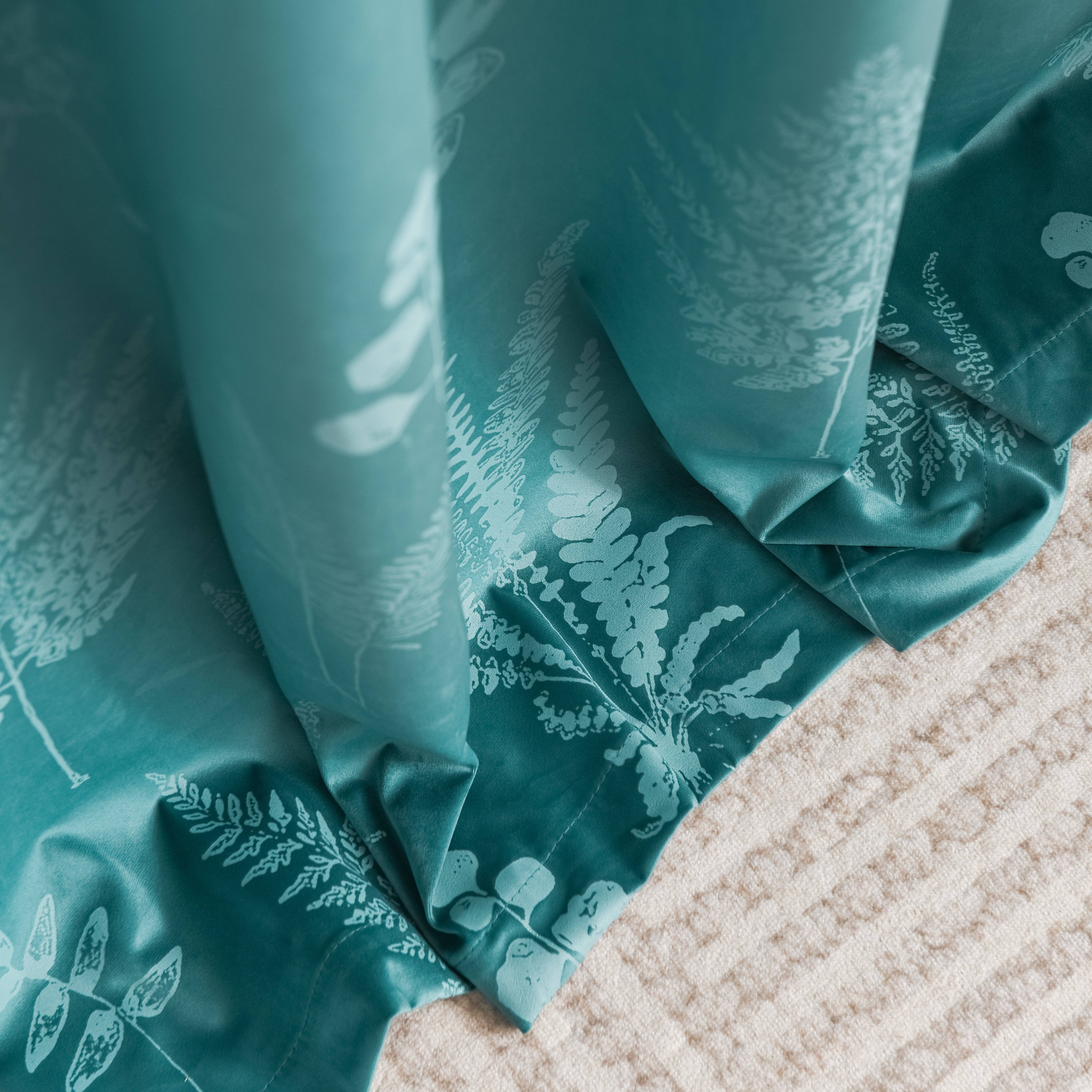 Rideau velours à œillets motif feuillage isolant thermique