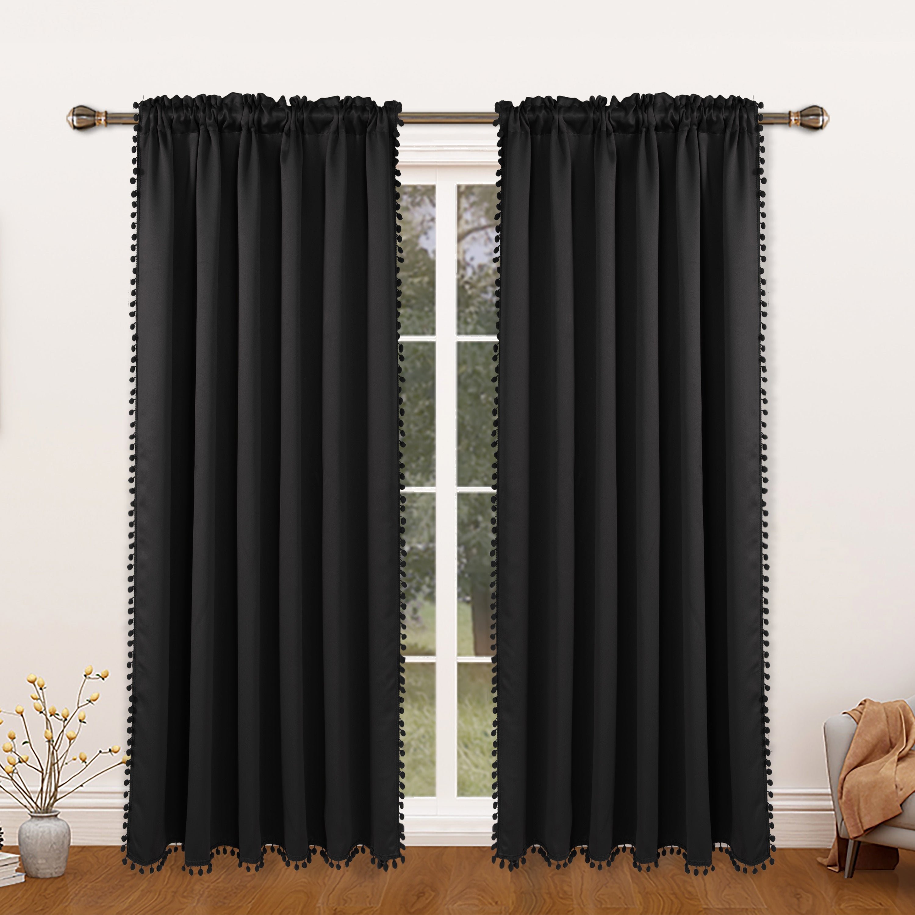 Rideau occultant thermique avec galon pompons pour salon et chambre