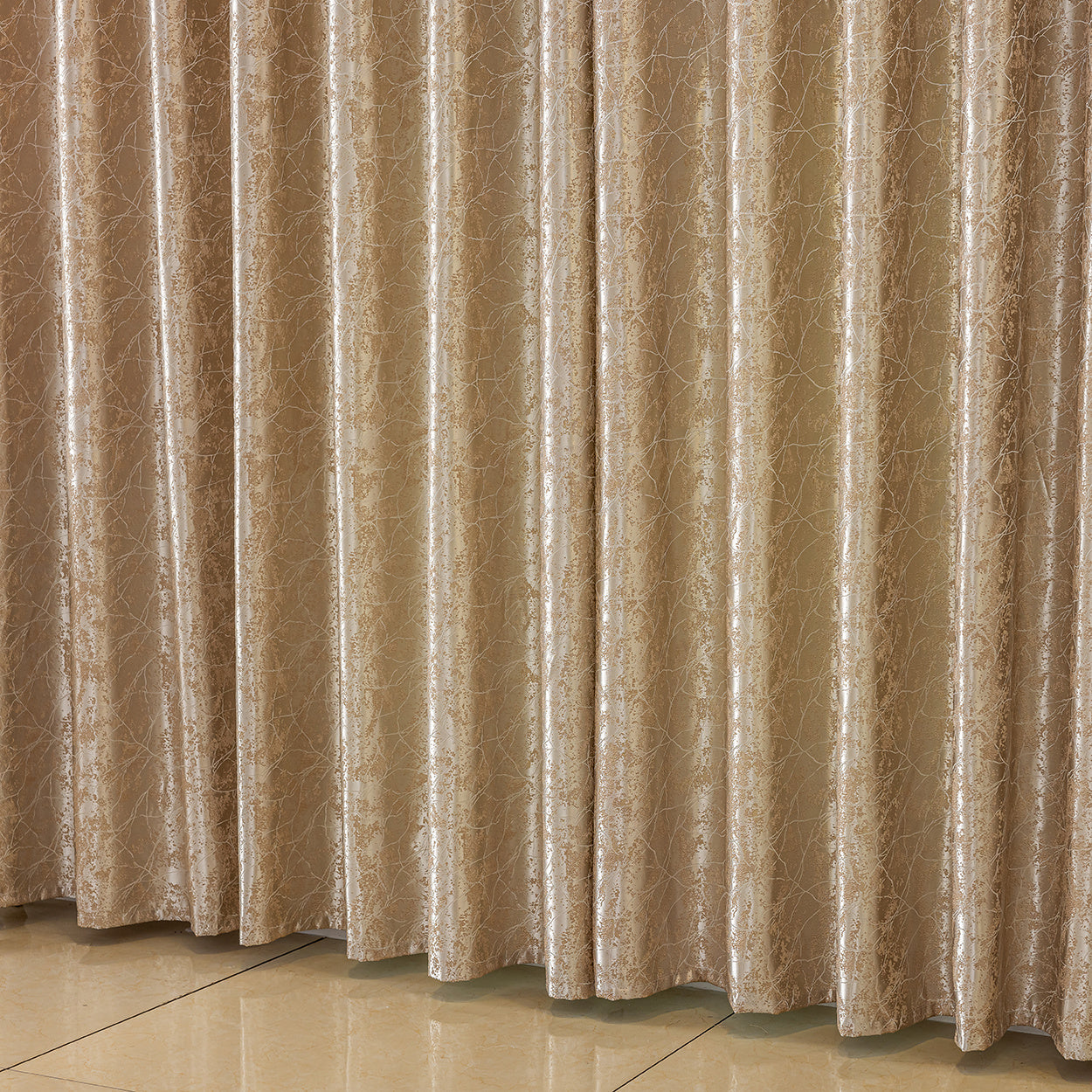 Rideau occultant jacquard doré motif feuilles pour chambre et salon