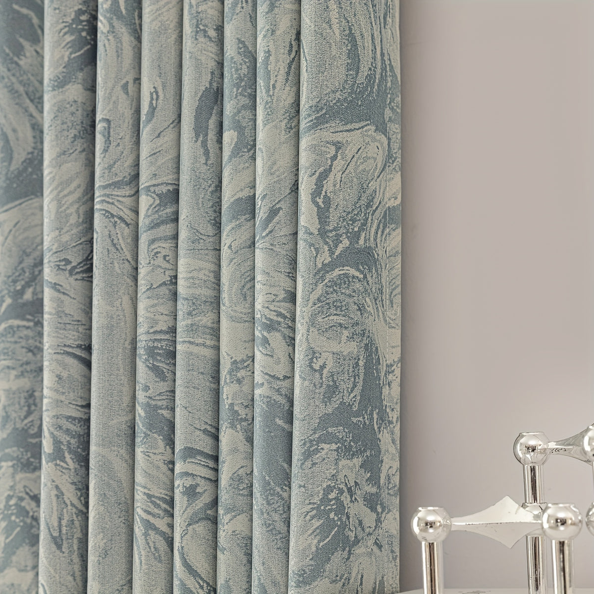 Rideau occultant bleu motif géométrique moderne en polyester, hauteur 200 à 239 cm
