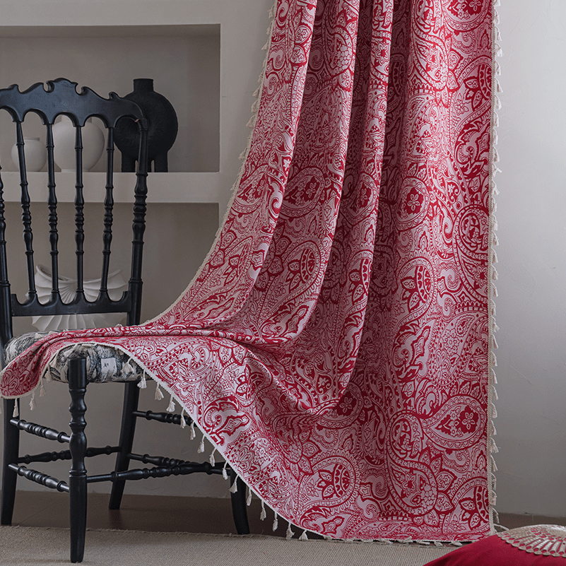 Rideau jacquard baroque rouge et rose tamisant à pampilles