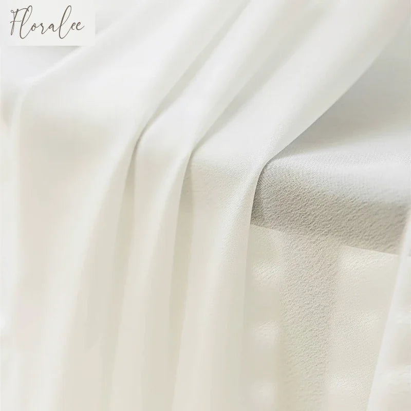 Voilage blanc en polyester effet tulle épais tamisant, largeur moins de 100 cm