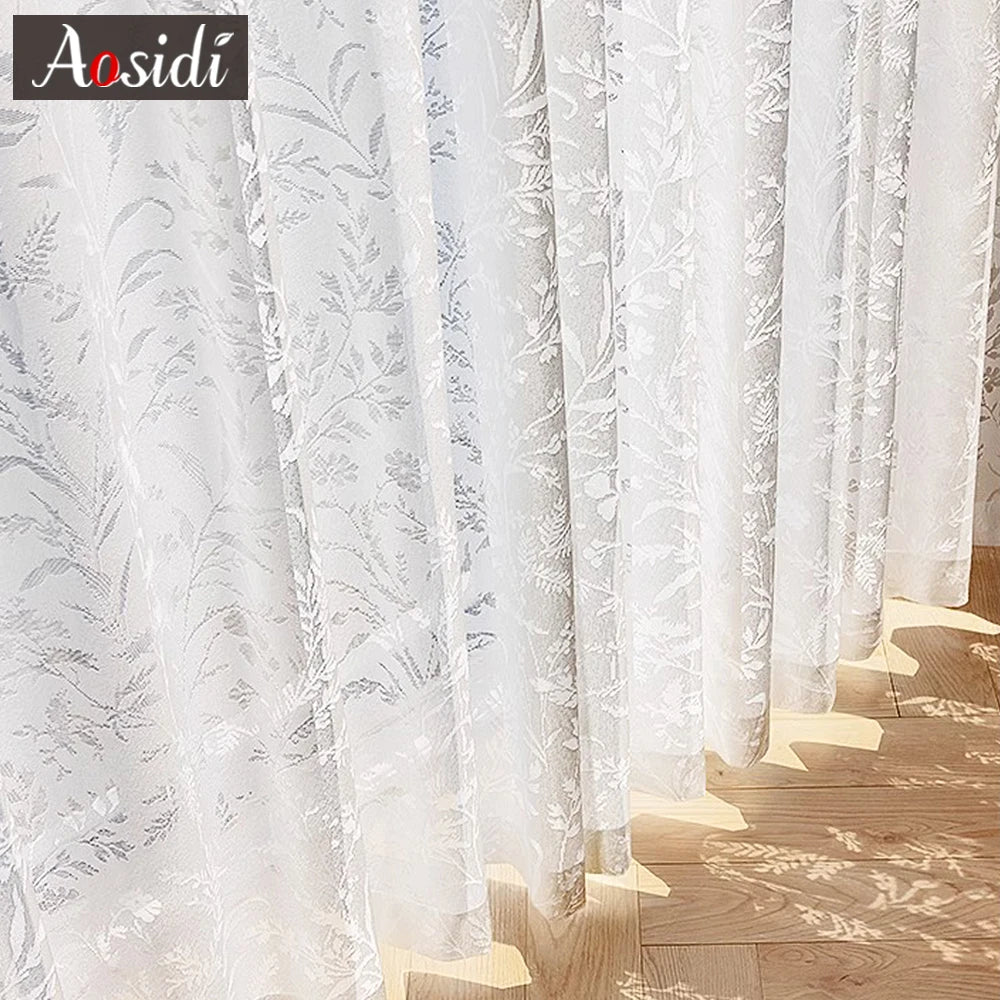 Rideau voilage en dentelle polyester motif floral tamisant, pose à œillets