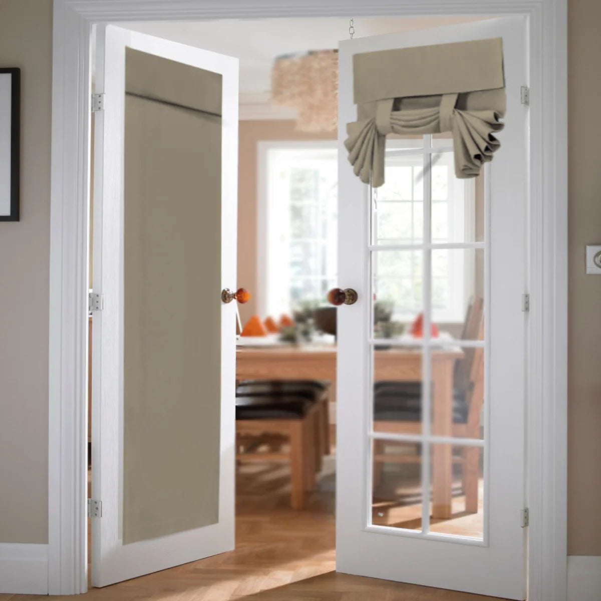 Rideau de porte occultant thermique pour porte-fenêtre et entrée
