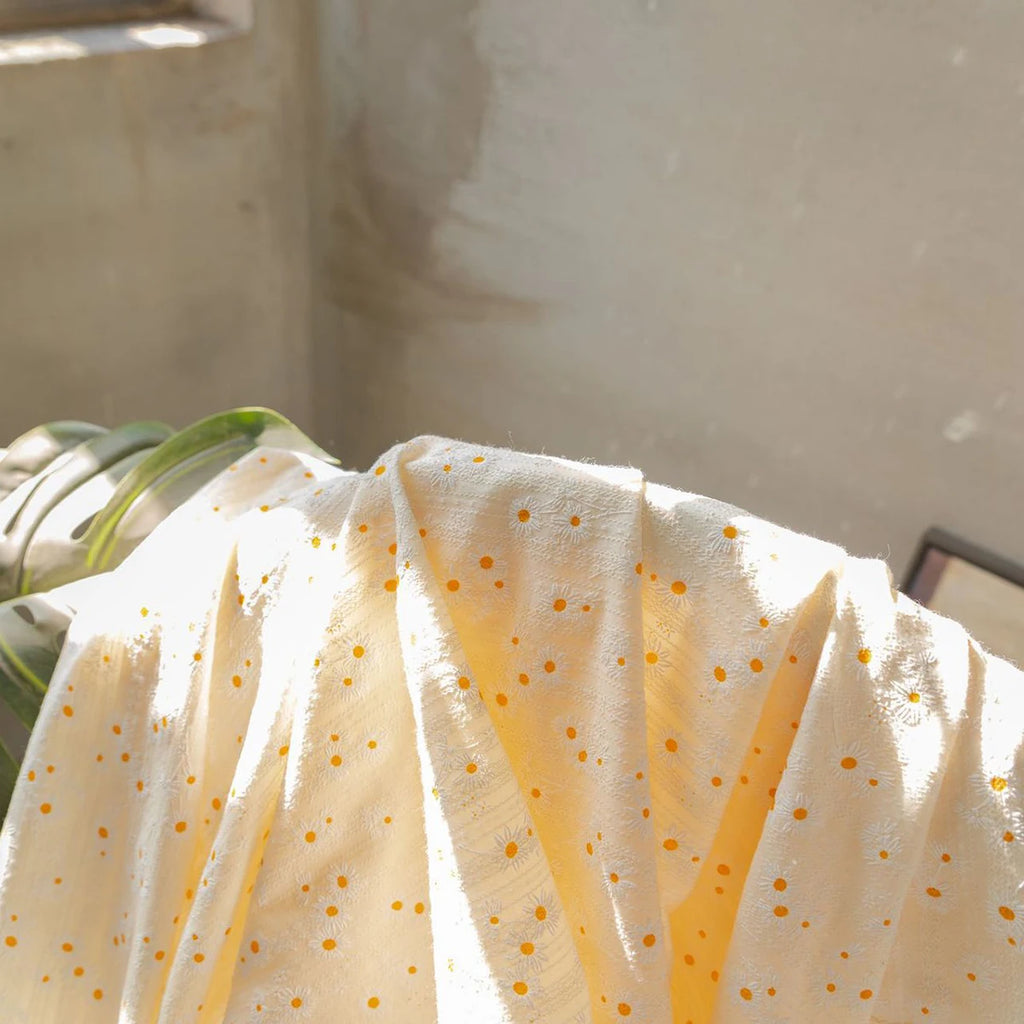 Rideau court en coton à motifs floraux avec pompons, hauteur 160 à 199 cm