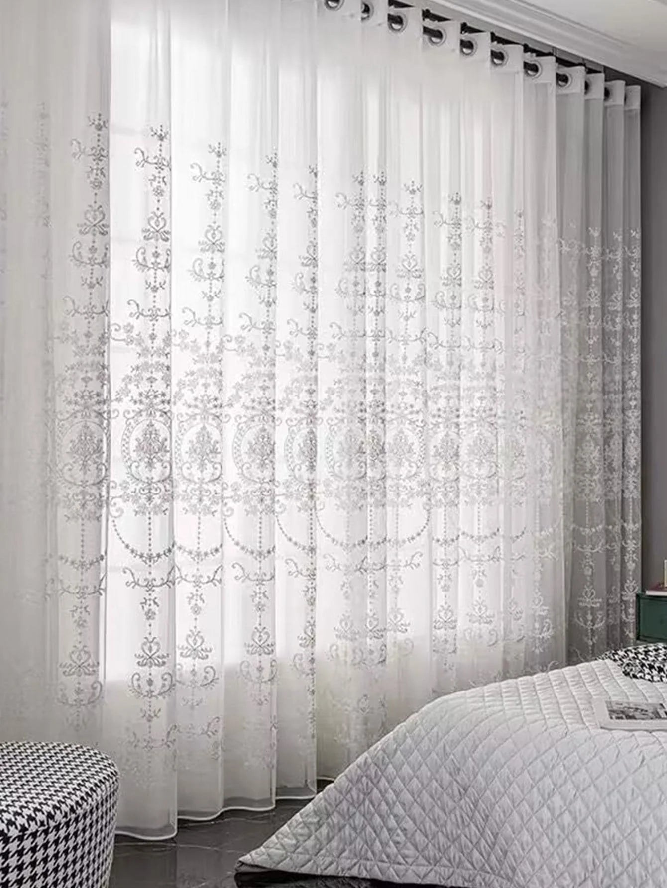 Rideau voilage blanc brodé floral pour salon et chambre