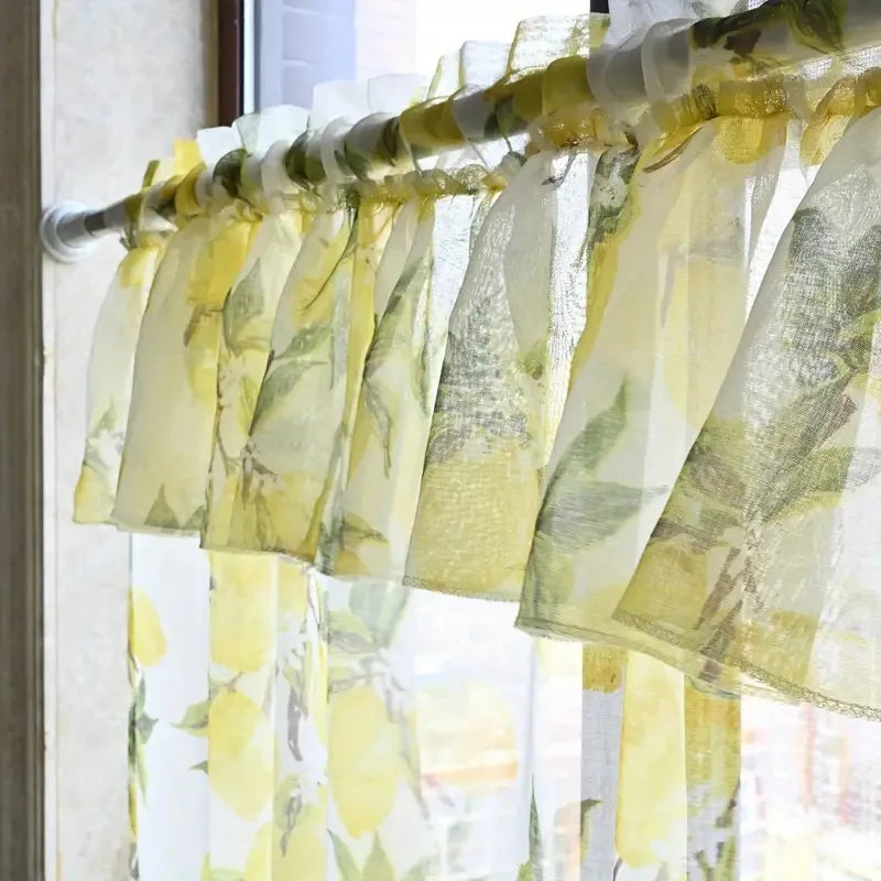Rideau court cuisine citron jaune en voile polyester tamisant