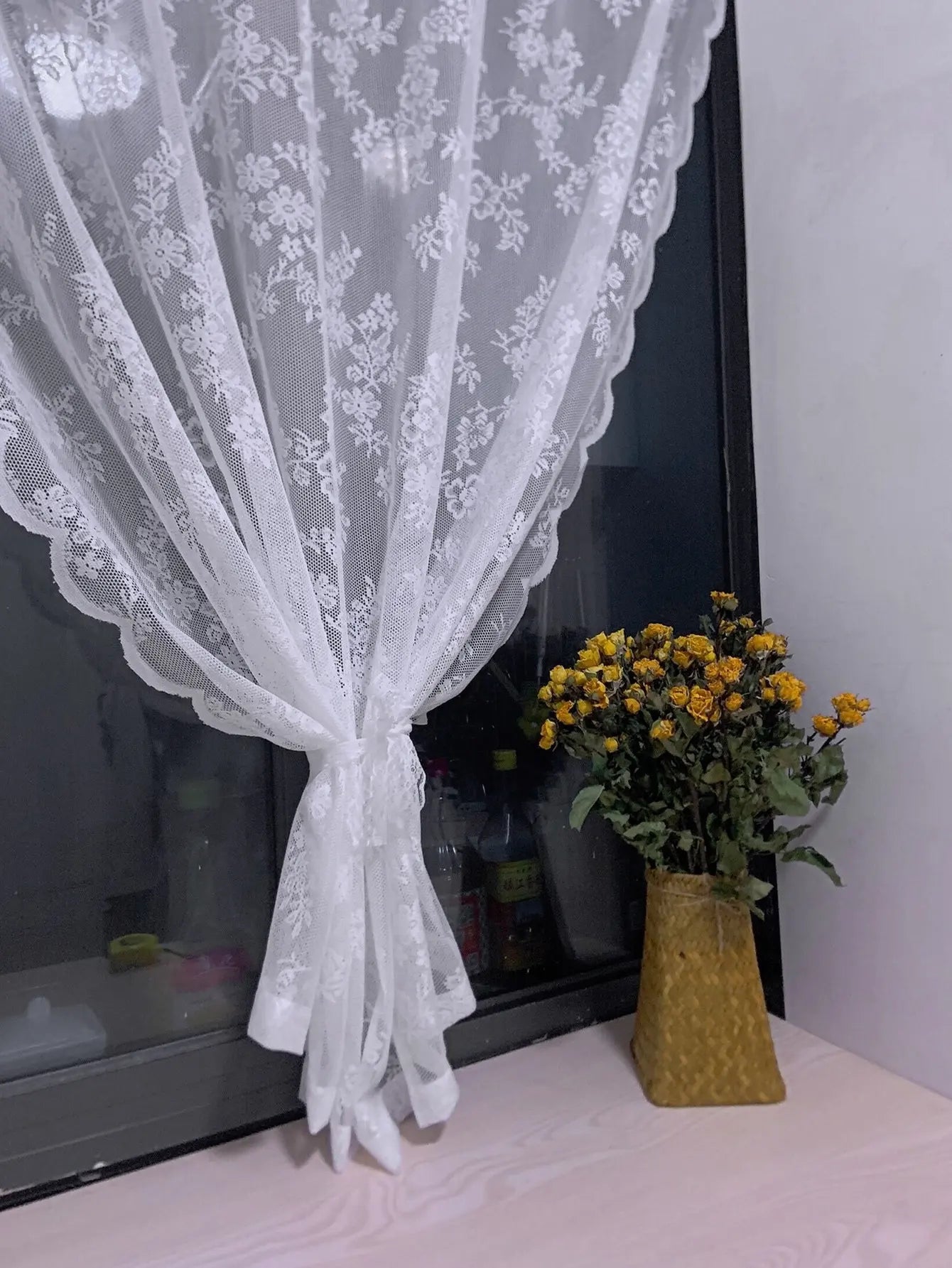 Voilage blanc à motifs floraux en dentelle polyester tamisant pour fenêtre (rideau)