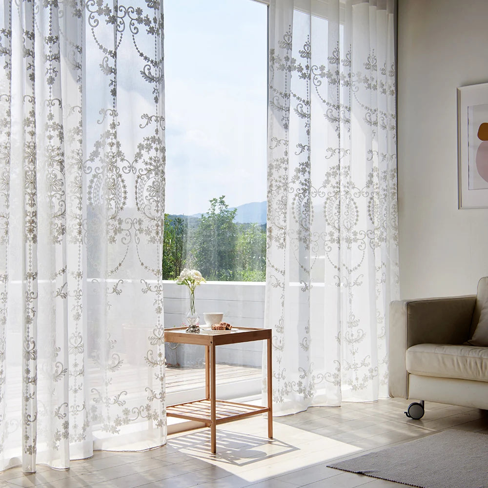 Rideau voilage blanc brodé floral tamisant en polyester, largeur 100 à 139 cm