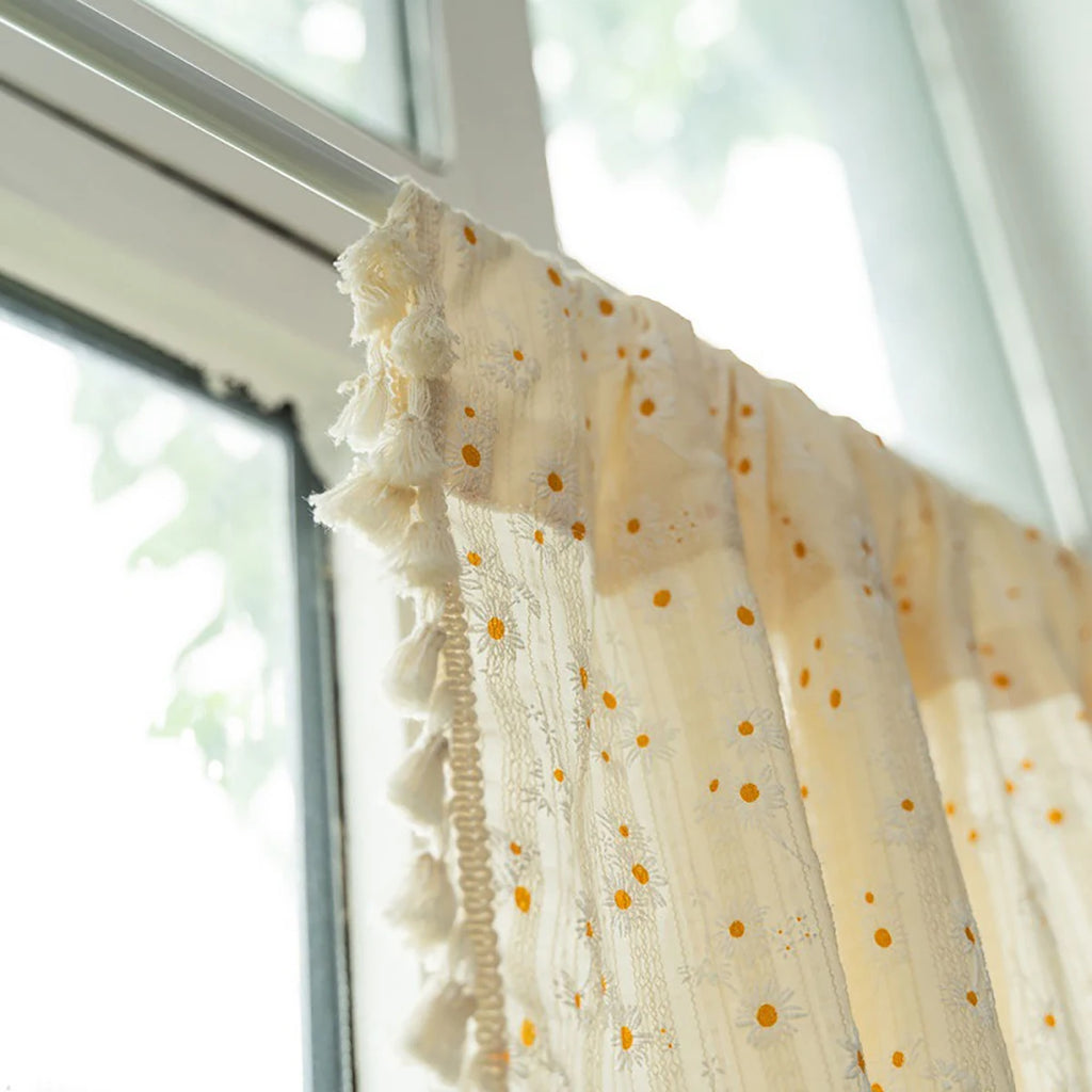 Rideau court en coton à motifs floraux avec pompons, largeur 140 à 199 cm