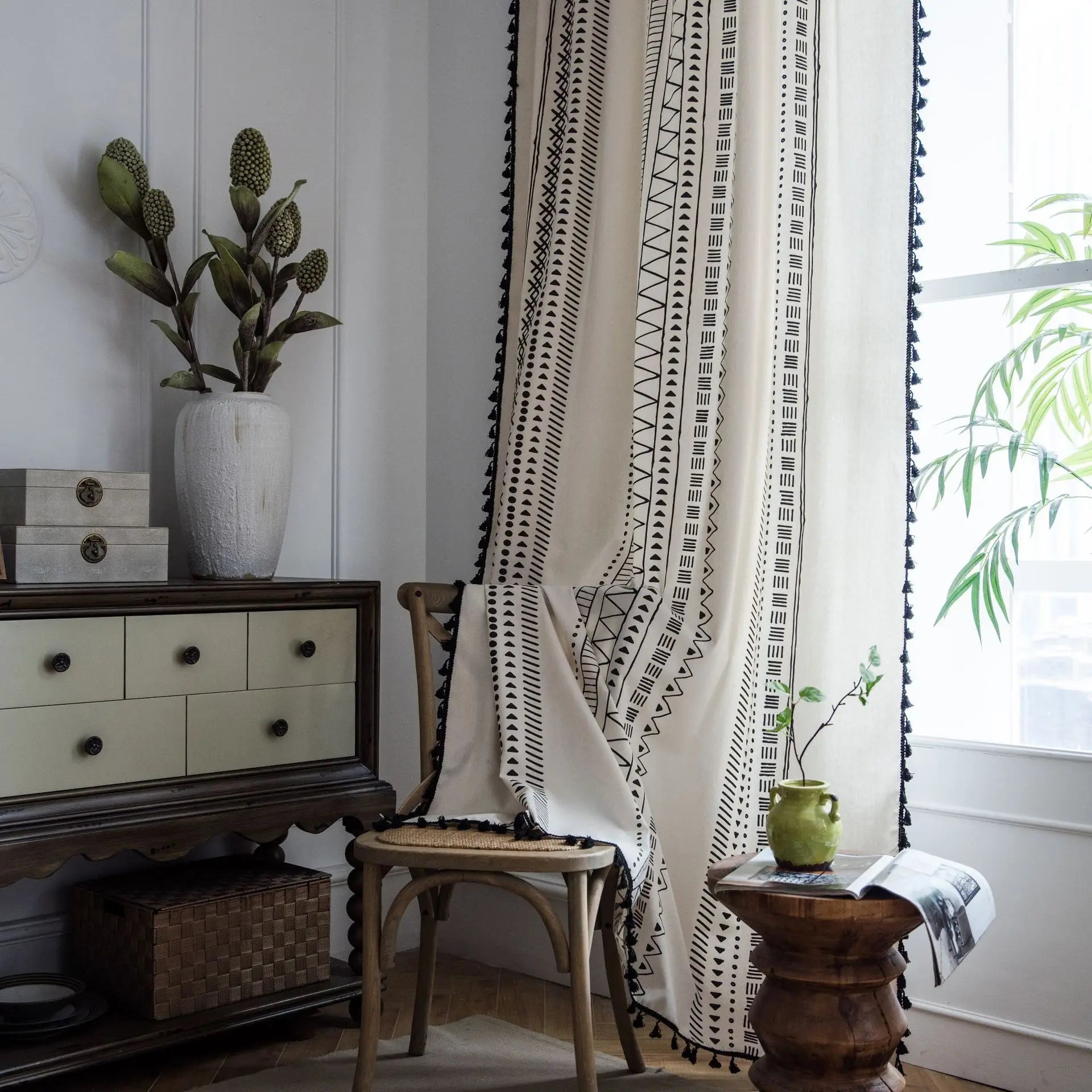 Rideau bohème géométrique en coton lin avec pompons décoratifs