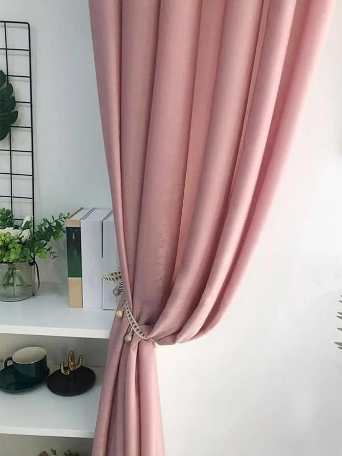 Rideau occultant rose poudré en polyester, largeur 100 à 139 cm