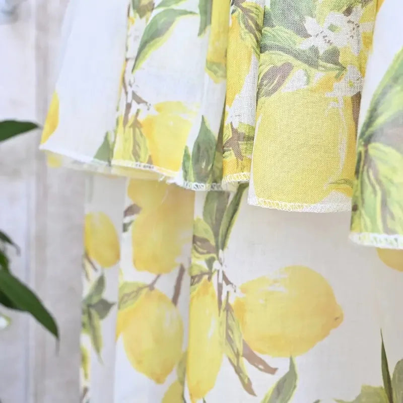Rideau court cuisine citron jaune en voile polyester tamisant