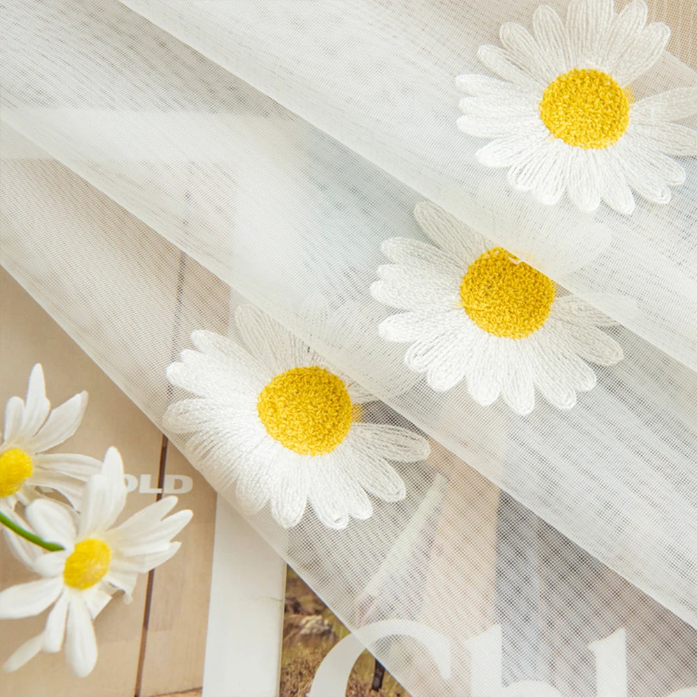 Rideau voilage marguerites style nordique tamisant pour salon et chambre