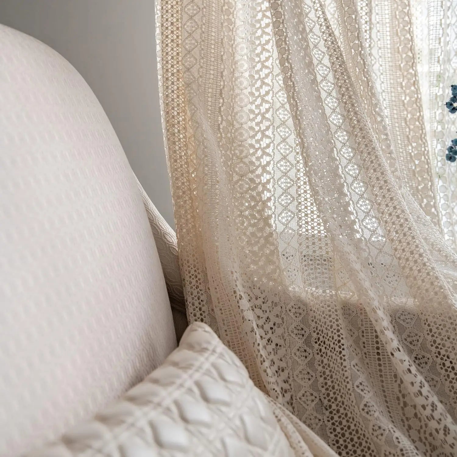 Rideau voilage crochet bohème beige tamisant style naturel pour porte-fenêtre