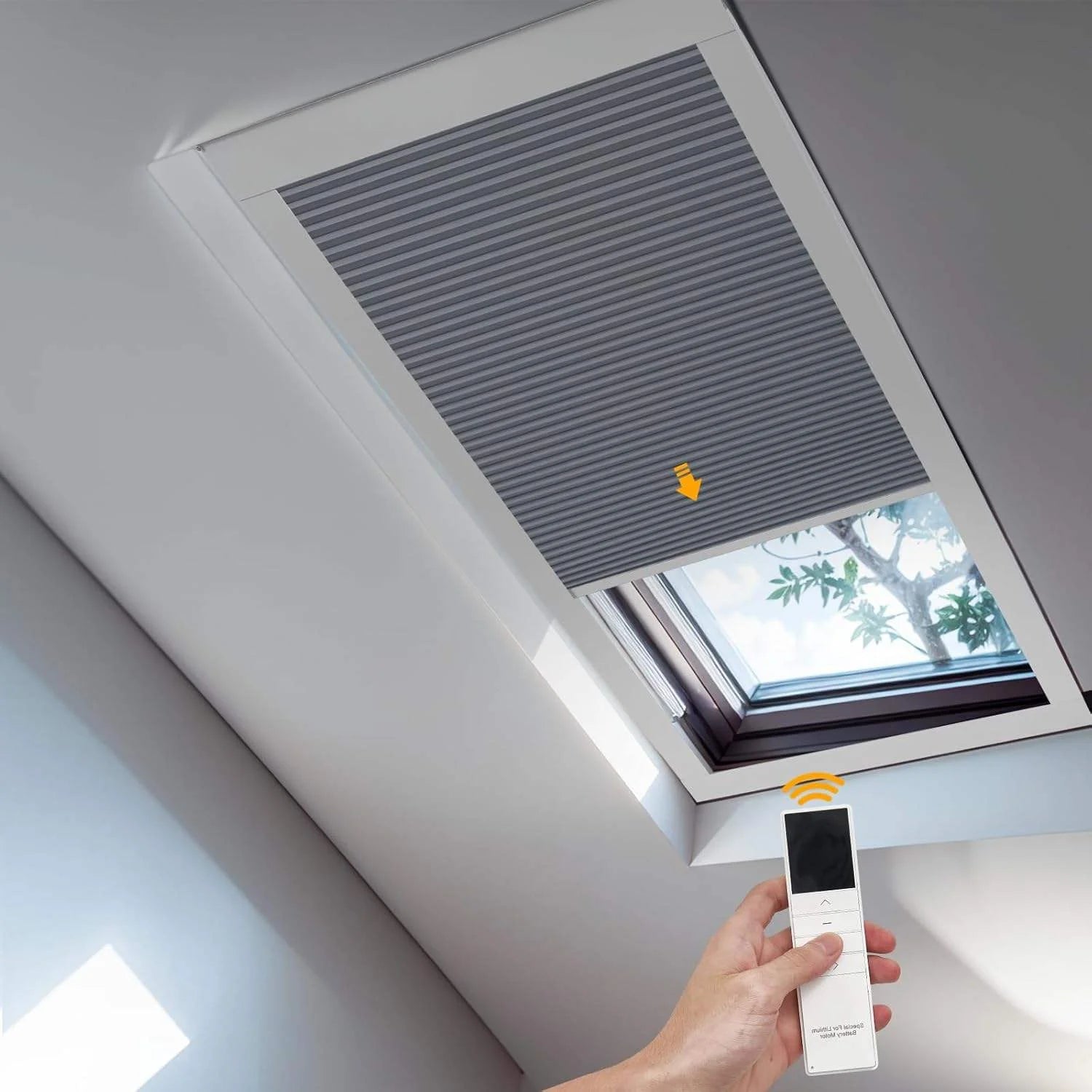 Store cellulaire occultant motorisé pour fenêtre de toit isolation thermique sur mesur