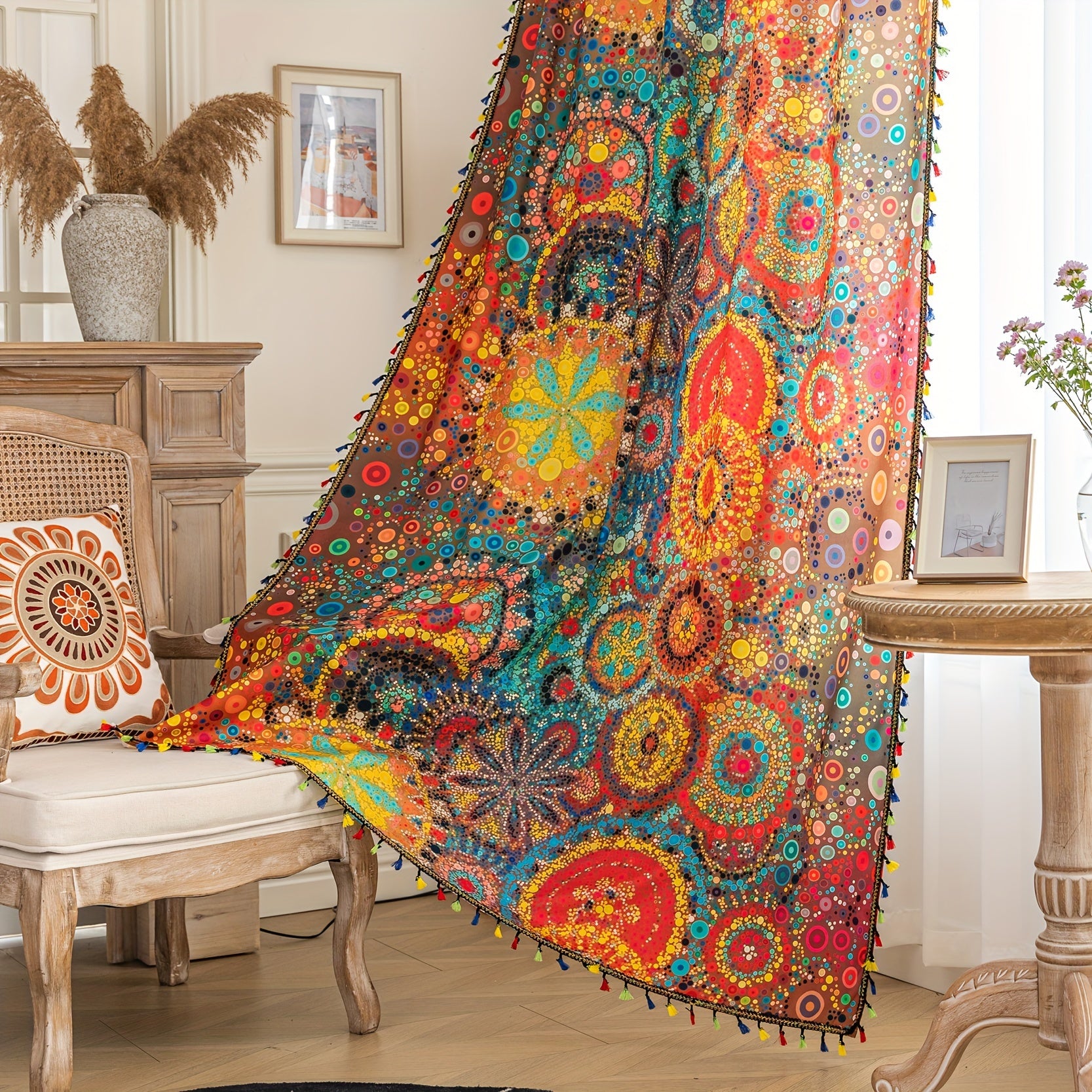 Rideaux bohèmes colorés à motifs mandala et pompons (2 panneaux)