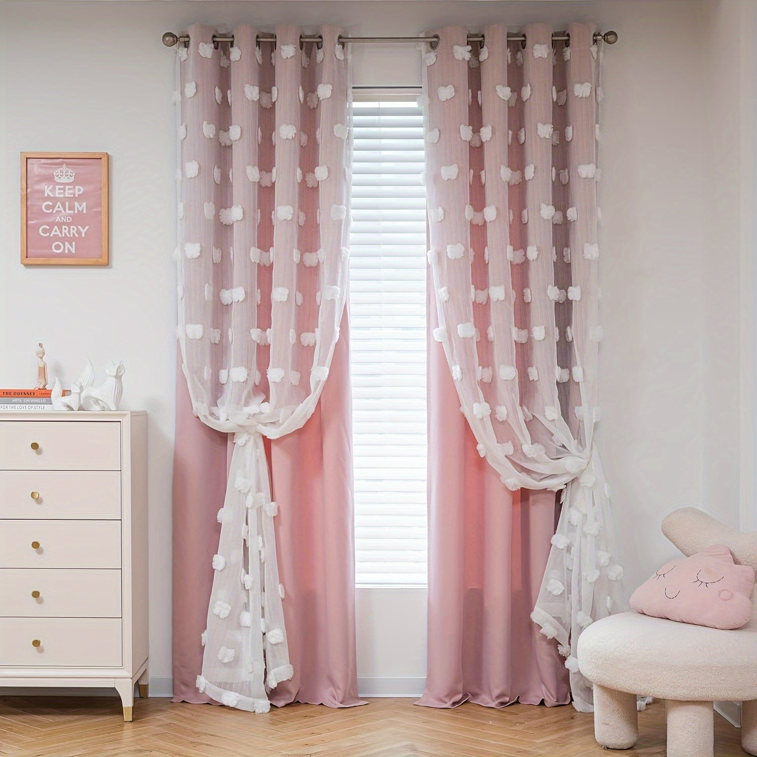 Rideau voilage blanc à pompons double épaisseur pour chambre