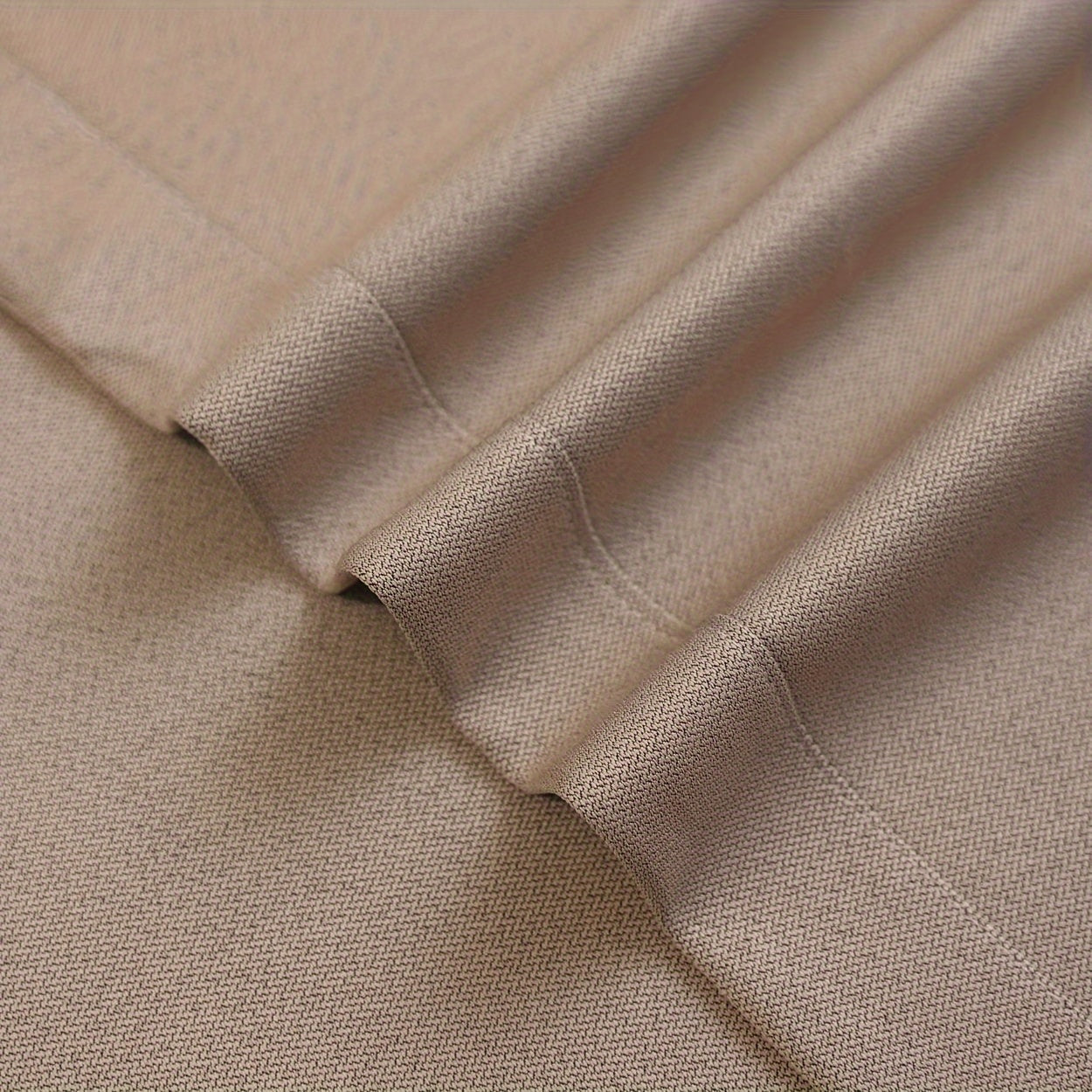 Rideaux occultants crème en polyester pour chambre et salon (2 panneaux)