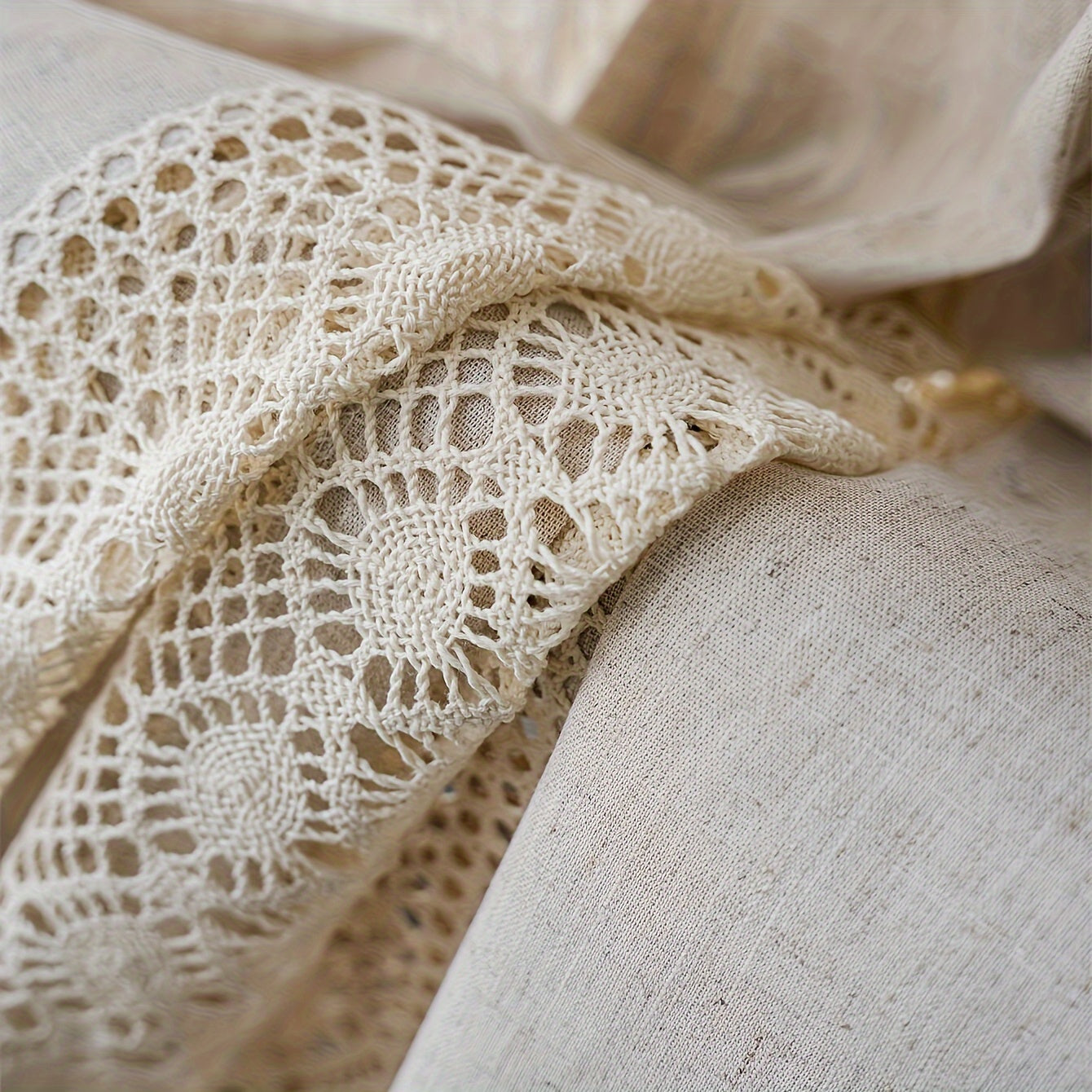 Rideau voilage bohème beige en lin jacquard ajouré à pampilles